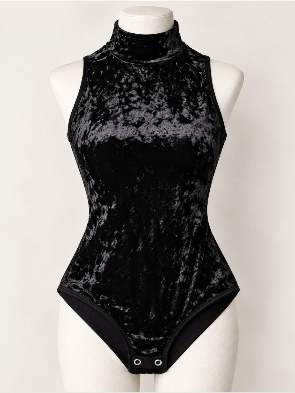 Second Skin RD Style Black Velvet Mock Neck Bodysuit Small NWT Dark Feminine